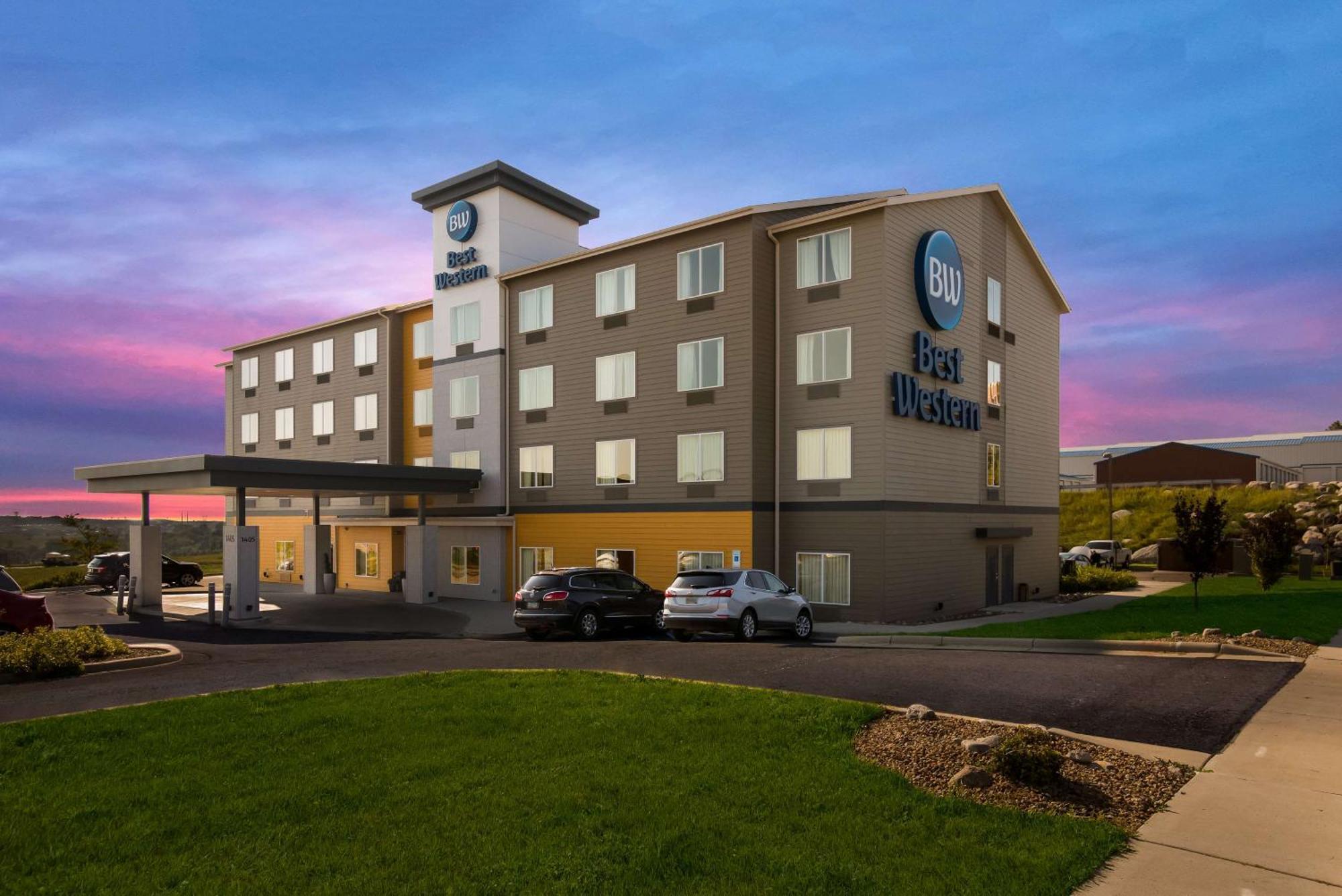 Motel Best Western Roosevelt Place Bismarck Exterior foto