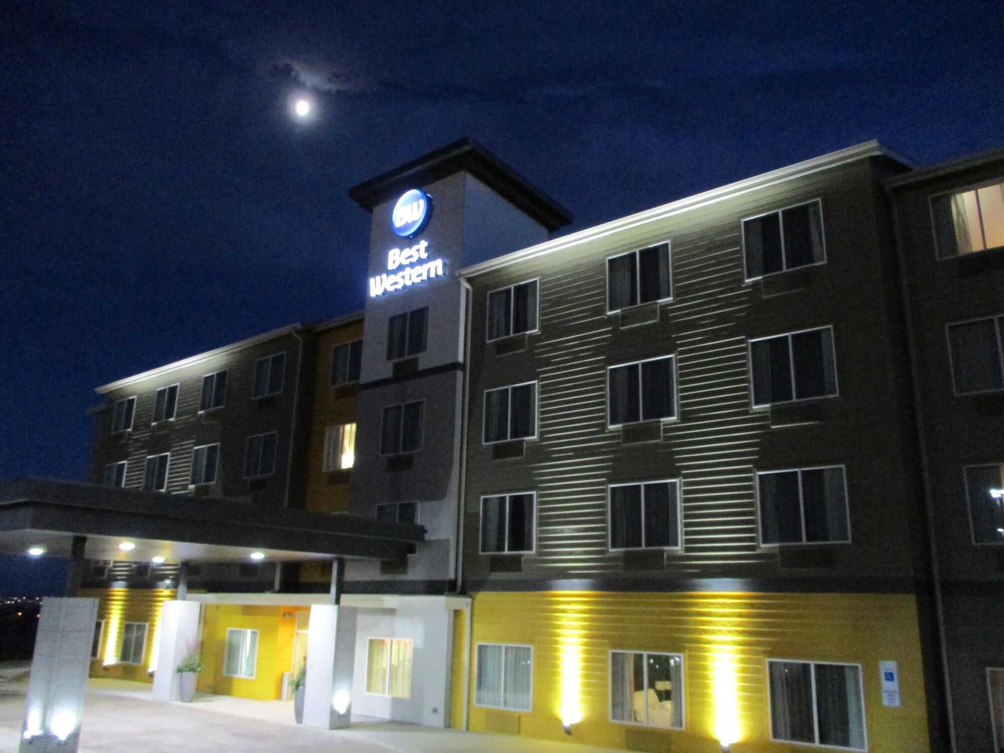 Motel Best Western Roosevelt Place Bismarck Exterior foto